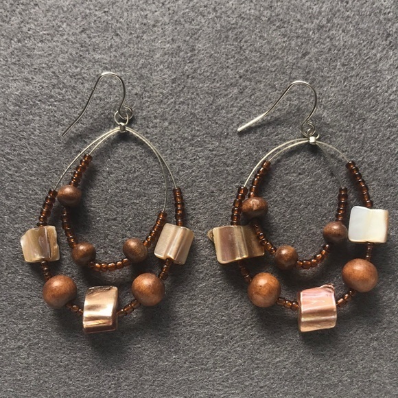 Brown tone beaded wire earrings - Picture 1 of 1